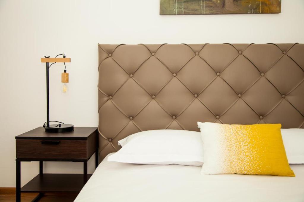 Guesthouse Smart Bukarest Exterior foto