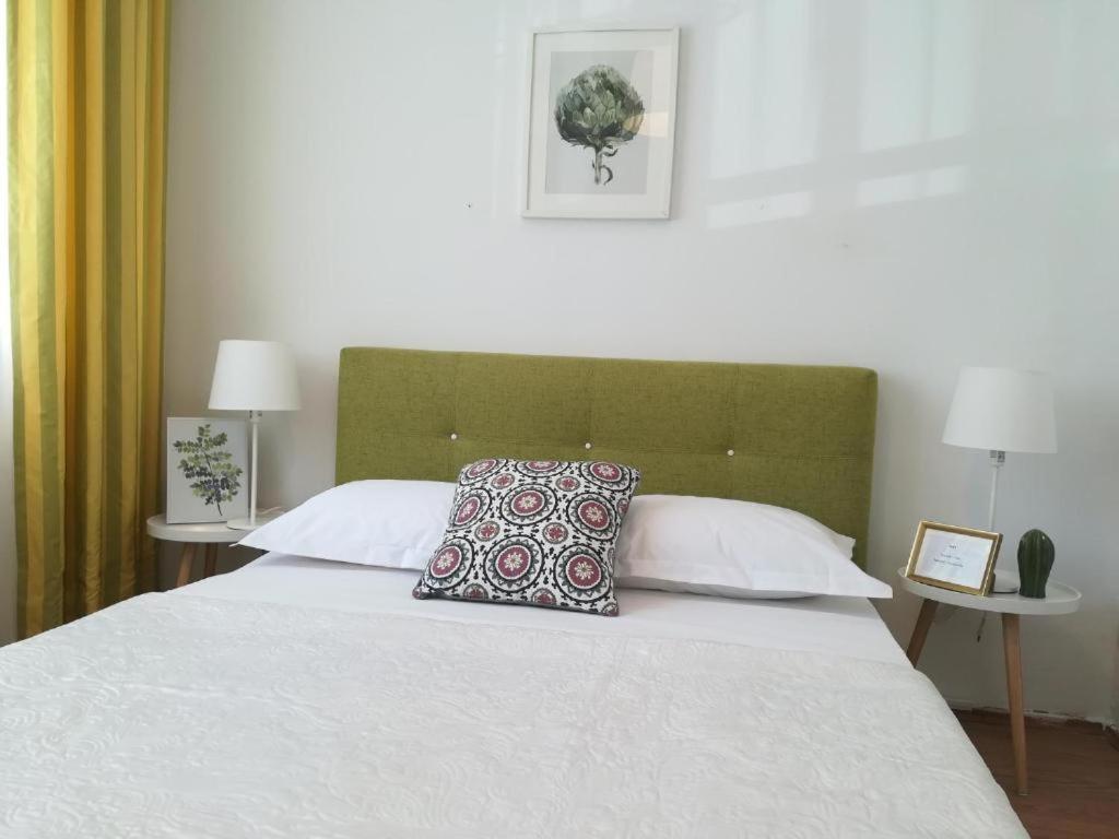 Guesthouse Smart Bukarest Exterior foto