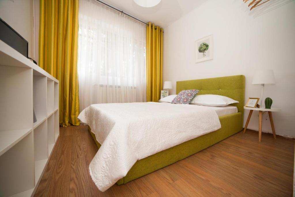 Guesthouse Smart Bukarest Exterior foto